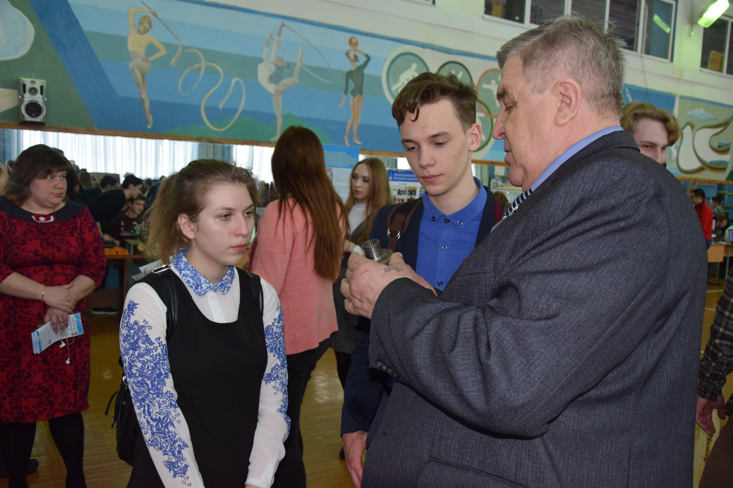 10 Ярмарка вакансий 1.03.2019.jpg6.jpg