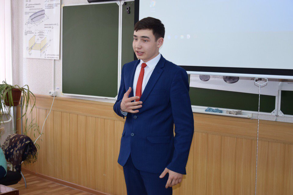 2 Конкурс чтецов, посвященный 100-летию Мустая Карима 28.03.2019.jpg