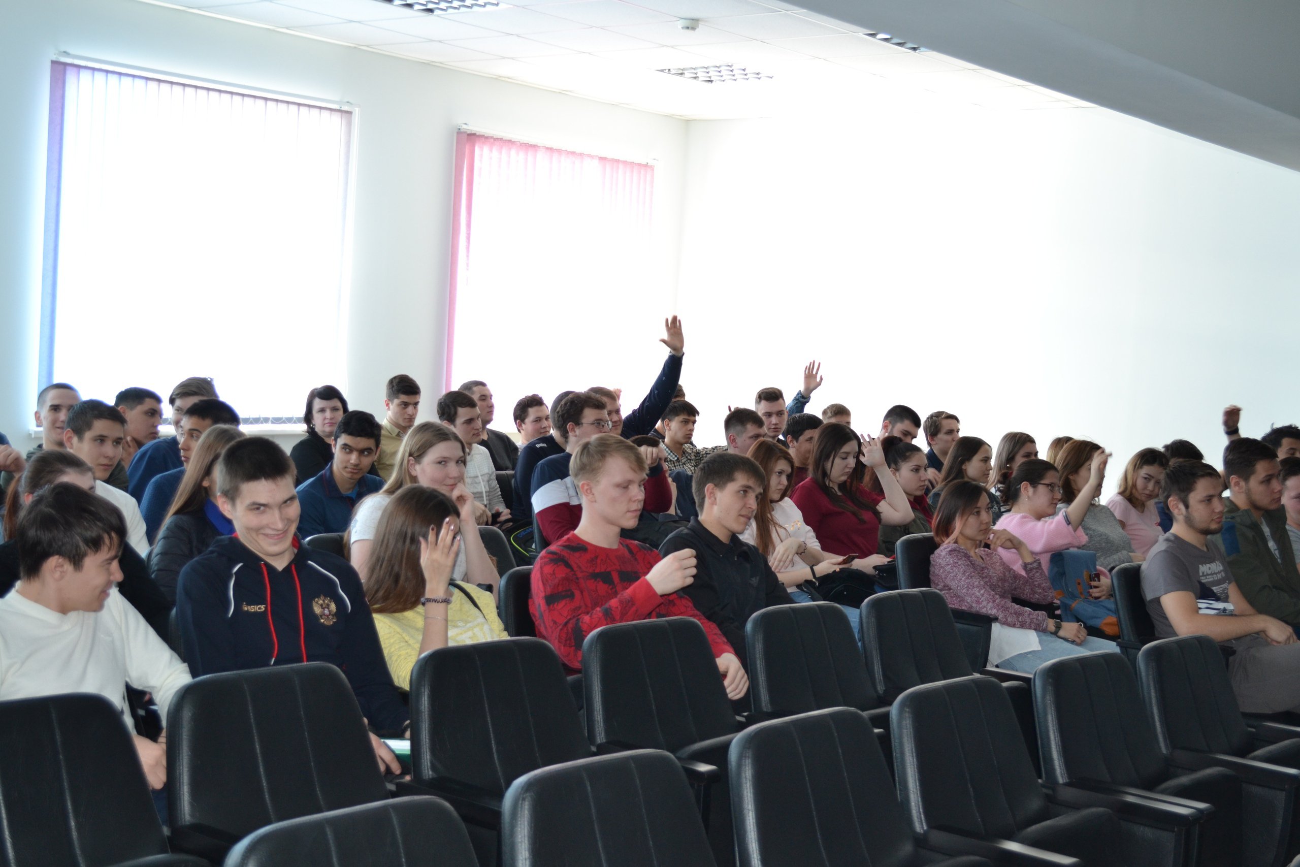 3 Агитационная встреча со студентами 4х курсов АТК 27.03.2019.jpg