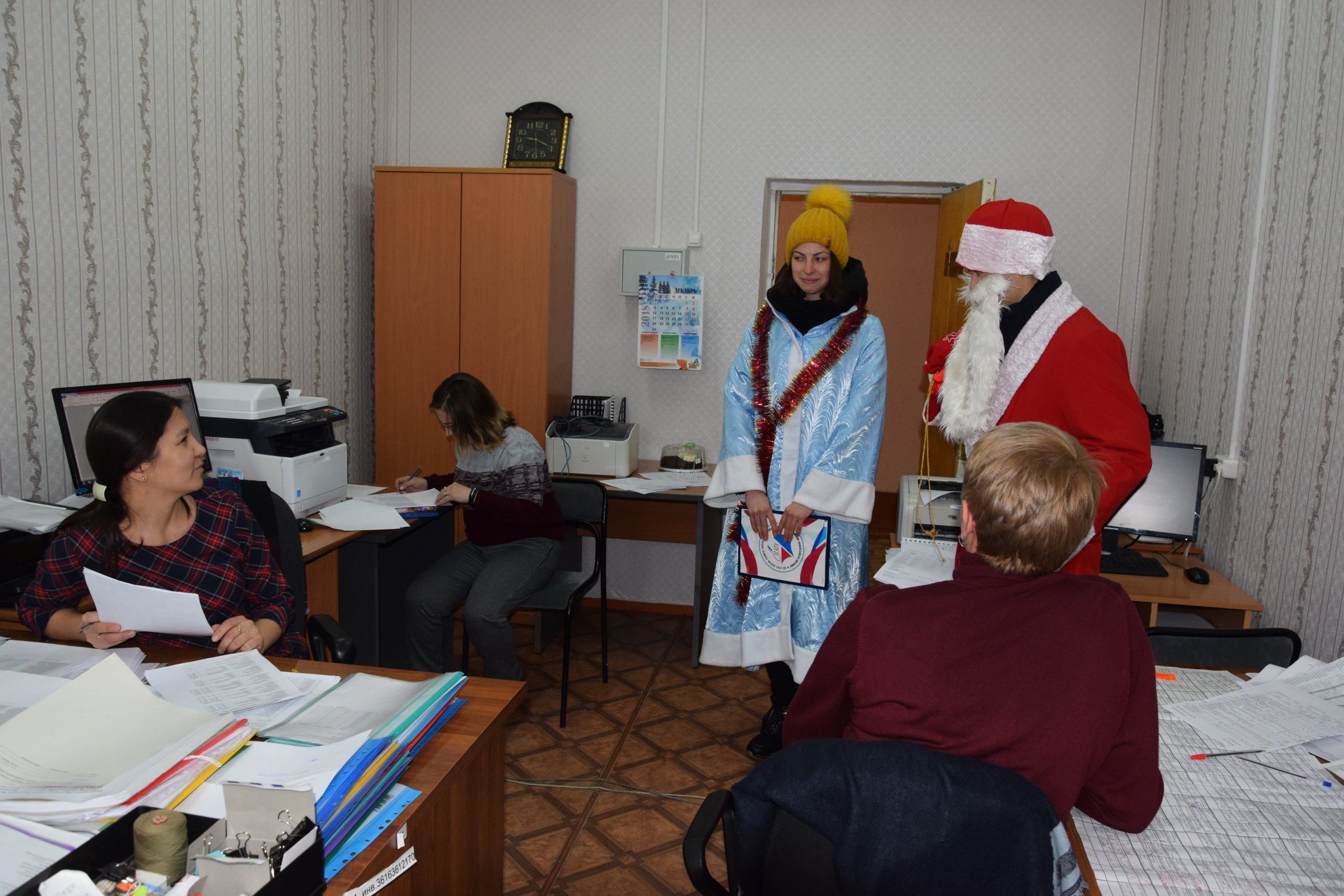 4 Дед Мороз и Снегурочка в филиале УГАТУ! .jpg