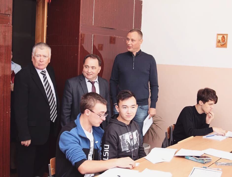 4 Приезд ИО ректора ФГБОУ ВО УГАТУ С.В.Новикова 2019.09.05.jpg