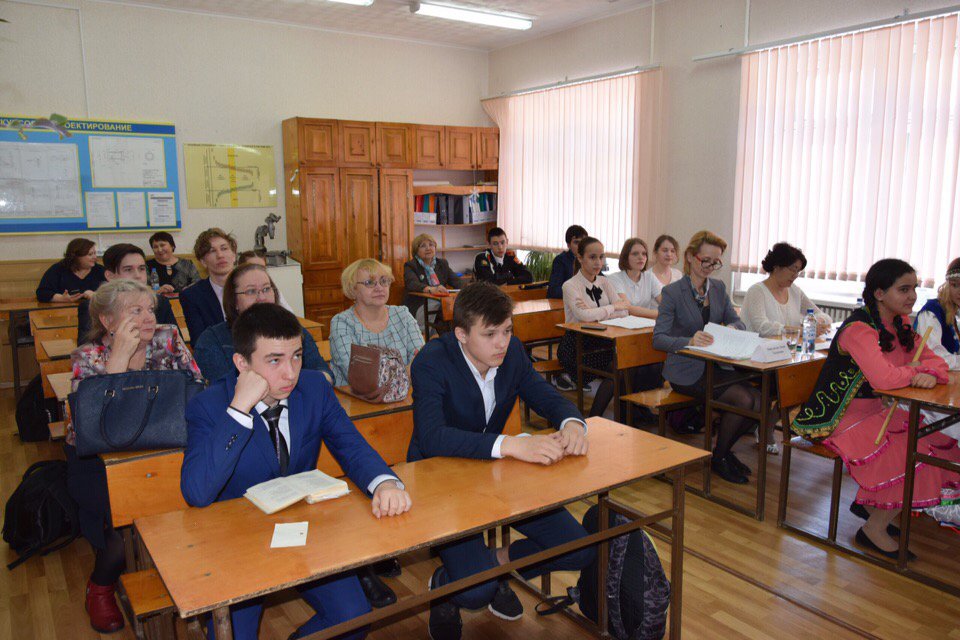 5 Конкурс чтецов, посвященный 100-летию Мустая Карима 28.03.2019.jpg